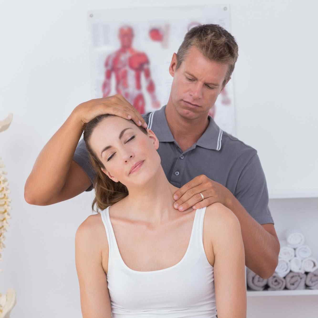 https://manuelantoniourgentcare.com/wp-content/uploads/2015/12/kiroprakticar.jpg