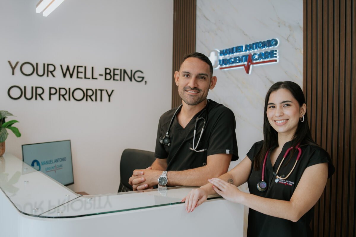 Doctors at the reception of Manuel Antonio Urgent Care